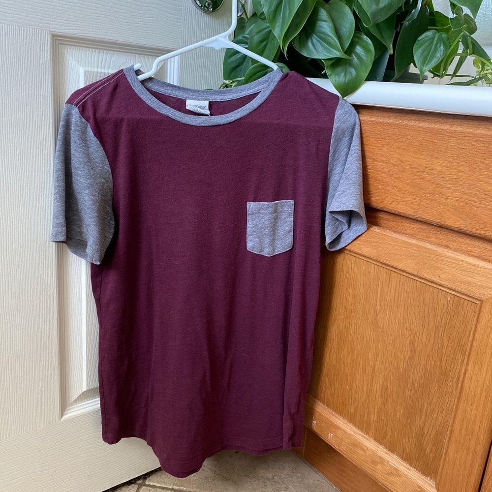 Maroon/Grey Tshirt!
